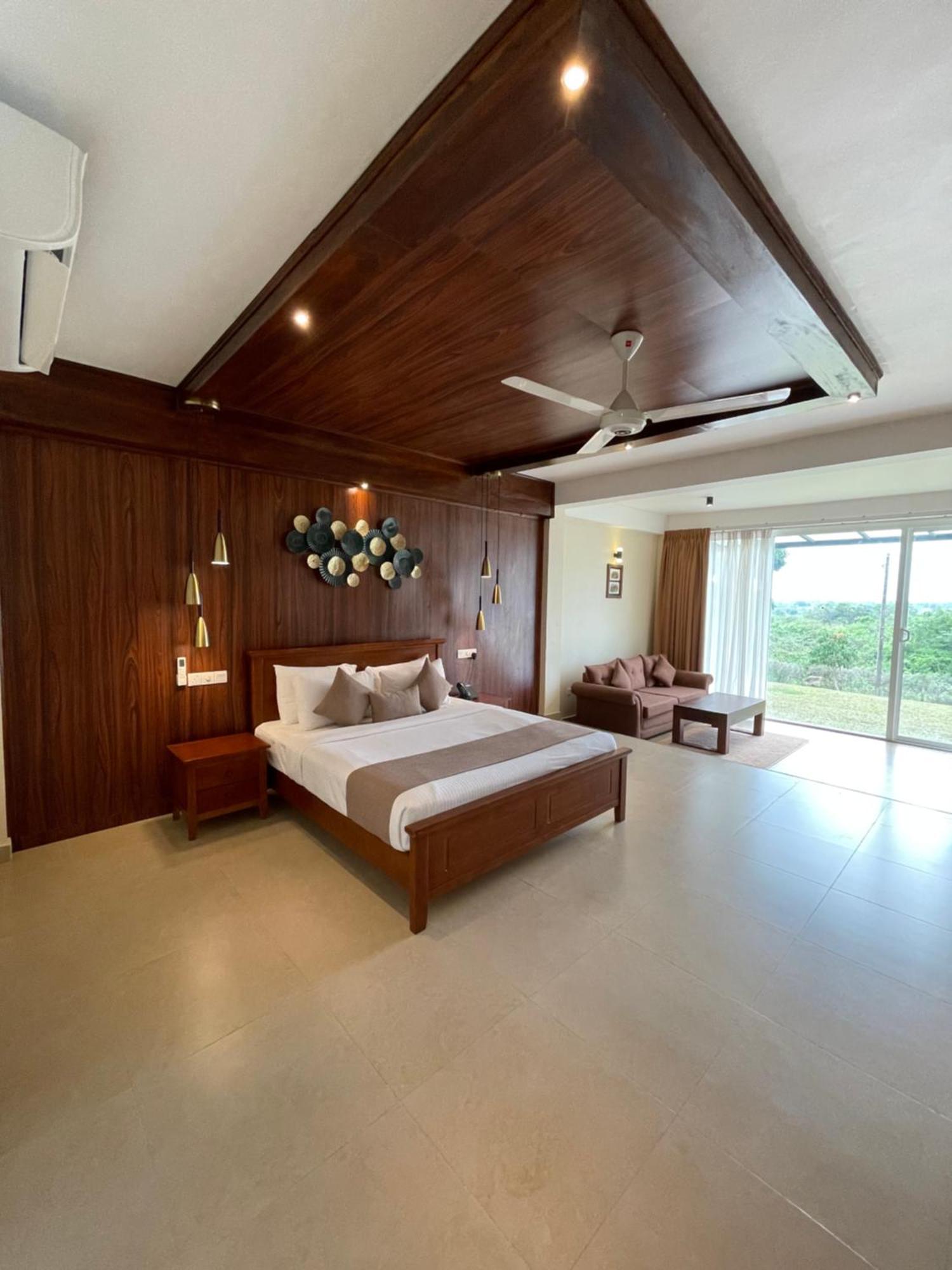 Birds Resort Hambantota Kültér fotó