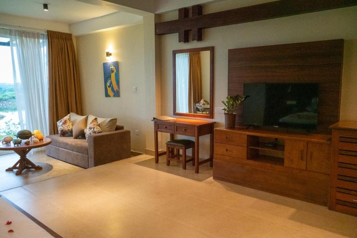 Birds Resort Hambantota Kültér fotó